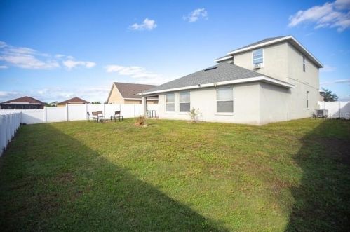 2306 Walnut Cyn Dr, Kissimmee FL  34758-1719 exterior