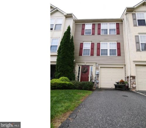 67 Dare Ln, Pottstown PA  19465-6601 exterior