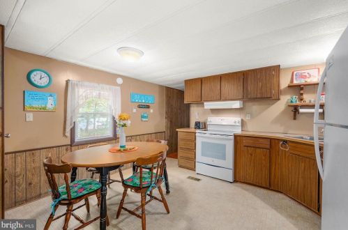 37548 Birch St, Millville DE  19970-4443 exterior