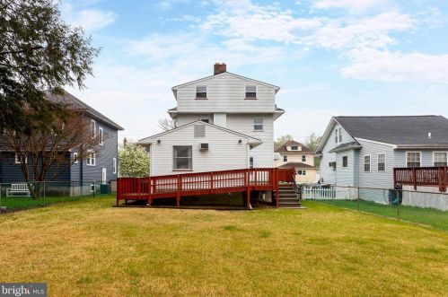 106 Crescent Ave, West Deptford, NJ 08096-5002