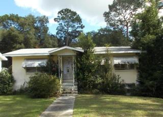 2094 Penn Dr, Deland, FL 32724-8333