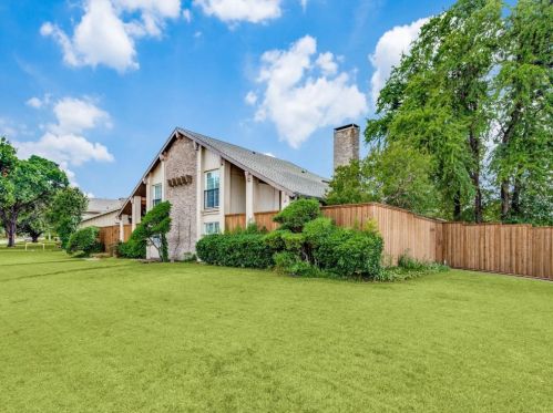 2647 Forest Grove Dr, Richardson TX  75080-1852 exterior