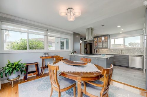 4125 Palos Verdes Dr, Palos Verdes Estates CA 90274-0025 exterior