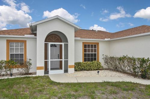 3413 26th Ave, Cape Coral, FL 33914-2800