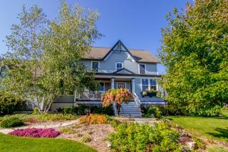 3493 Heritage Ave, Stillwater, MN 55082-4593