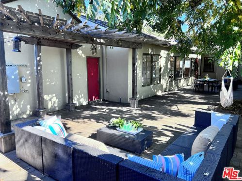 2695 Eucalyptus Ave, Long Beach CA  90806-2513 exterior