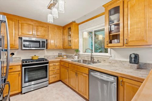 140 Lakeview Dr, Lompico CA  95018-9633 exterior