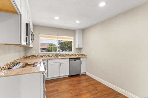 620 Walnut Park Ave, Liberty Farms CA  95620-3148 exterior
