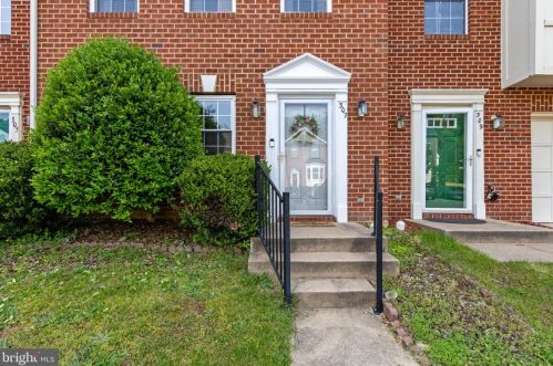 307 Dundee Pl, Fredericksburg VA  22405-2087 exterior