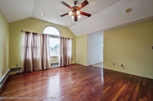 315 Morgan Ave, Old Bridge NJ  08857-1126 exterior