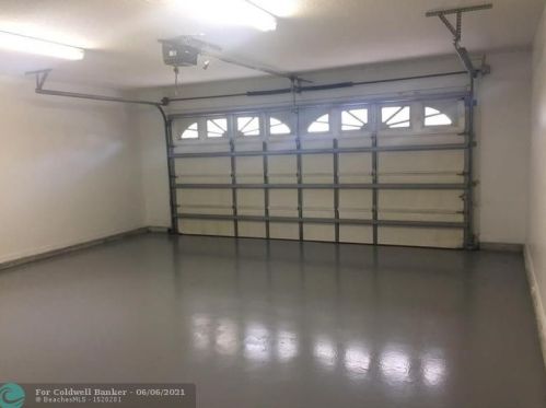 3843 9th Ln, Vero Beach FL  32960-6122 exterior