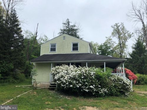 628 Layfield Rd, Perkiomenville, PA 18074-9599
