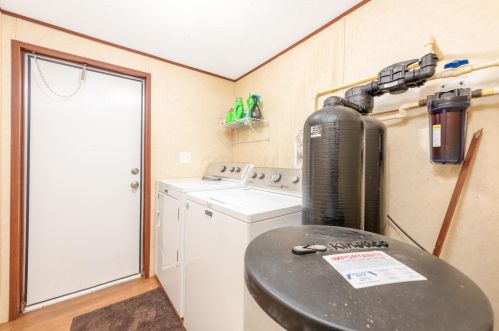 33175 Fields Rd, Richwood OH  43344-9504 exterior