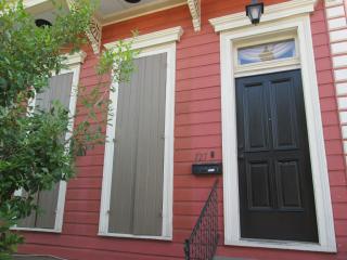 727 Saint Roch Ave, New Orleans LA  70117-7816 exterior