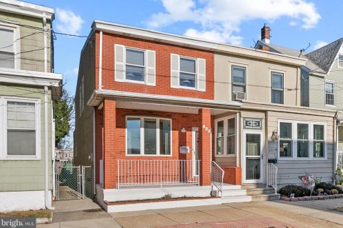 635 Hunter St, Gloucester, NJ 08030-2022