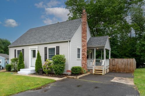149 Lawncrest Dr, Southington, CT 06489-3935