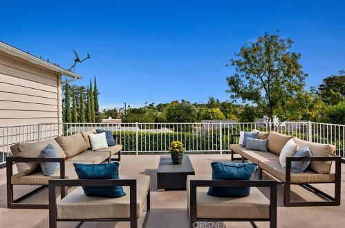 4429 Petit Ave, Van Nuys CA  91436-3211 exterior