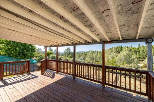 544 Douglas Ave, Grass Valley CA  95945-5044 exterior