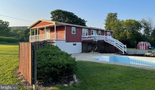 667 Fairview Rd, Mc Clure, PA 17841-8029