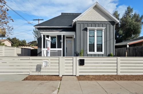 519 33rd St, San Diego, CA 92113-2601