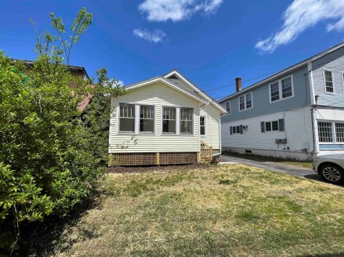 299 Park Ave, Keene NH  03431-1554 exterior