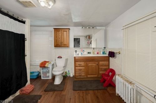 189 Brighton Ave, East Orange, NJ 07017-1804