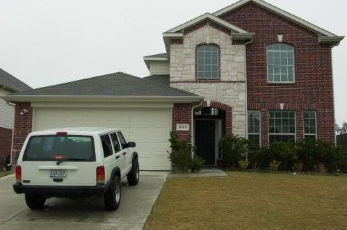1009 Hay Stack Ct, Oak Point, TX 75068-5412