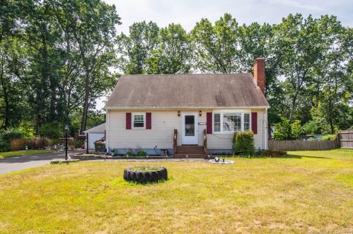 309 Elm St, Windsor Locks, CT 06096-2619