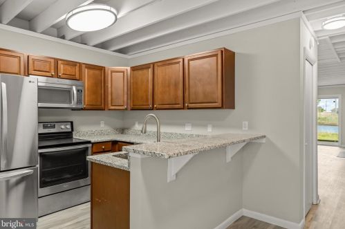 38296 Hummingbird Ln, Selbyville, DE 19975-4664