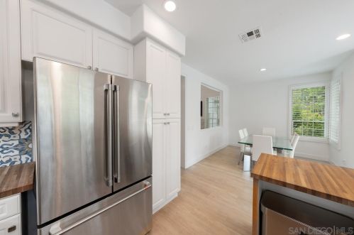 13529 Jadestone Way, San Diego CA  92130-2828 exterior