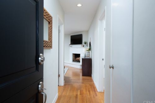 849 Lees Ave, Long Beach, CA 90815-5024
