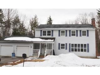 9 Meadow Lark Ln, Goffstown, NH 03045-3005