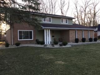 2017 Windsor Pl, Findlay, OH 45840-7020