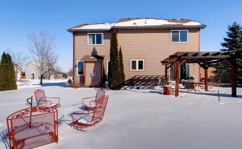 2410 Brogan Dr, Waterford MN  55057-3270 exterior