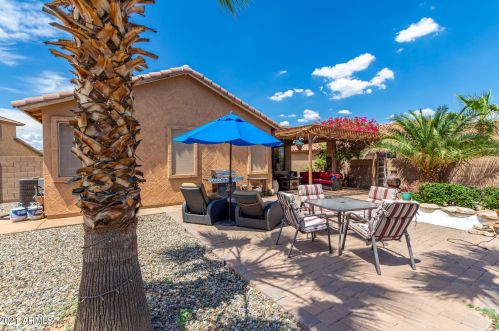 15423 Statler Cir, Sun City AZ  85374-1462 exterior