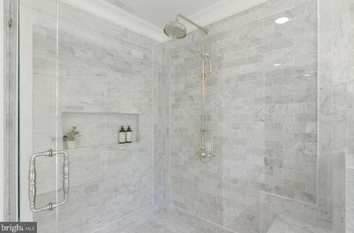 577 Jobel Dr, Tavistock NJ  08033-1034 exterior