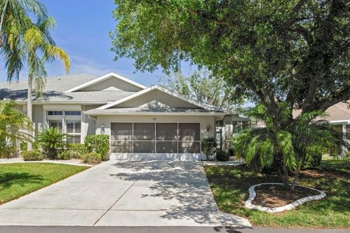 747 Masterpiece Dr, Ruskin, FL 33573-6590