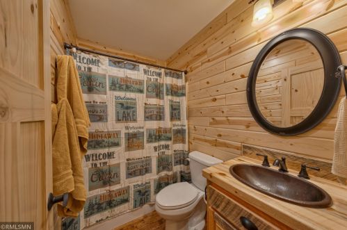 404 Point Rd, Backus MN  56435-2574 exterior