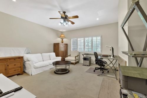 6525 Beachview Dr, Rancho Palos Verdes CA  90275-5800 exterior