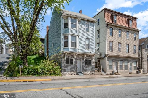 549 Front St, Harrisburg, PA 17104-1625