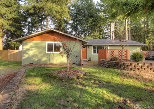 8842 Daffodil Ln, Olympia, WA 98513-1768