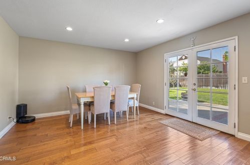 1640 Rivas Ln, Oxnard CA 93035-2749 exterior