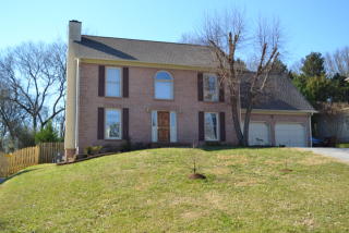 9012 Straw Flower Dr, Knoxville, TN 37922-5959