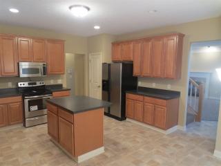 6050 Witherspoon Way, Westerville OH  43081-8086 exterior