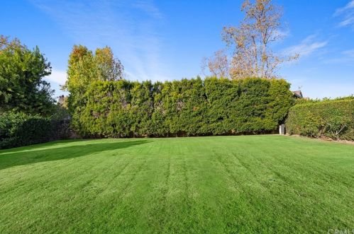 621 Chestnut Ave, Orange CA 92867-3743 exterior