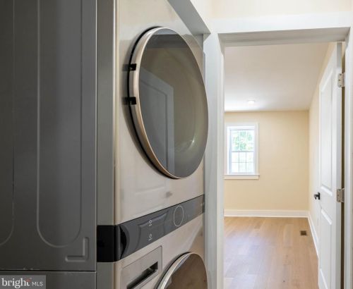 1250 Columbia Ave, Philadelphia PA 19125-2602 exterior