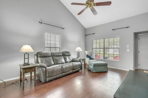 418 Poplar Ct, Maitland FL  32751-5975 exterior