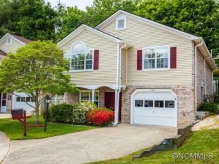 524 Belvidere Ct, Hendersonville, NC 28791-3255