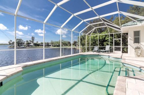 490 Coral Creek Dr, Placida FL  33946-2320 exterior