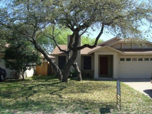 13003 Campos Dr, Austin TX  78727-7043 exterior